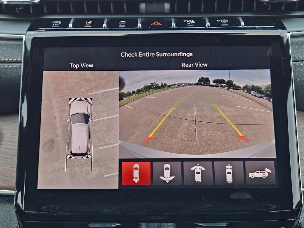 new 2025 Jeep Grand Cherokee L car, priced at $59,175