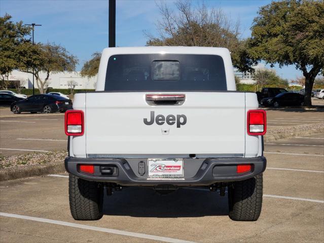 new 2025 Jeep Gladiator car, priced at $38,349