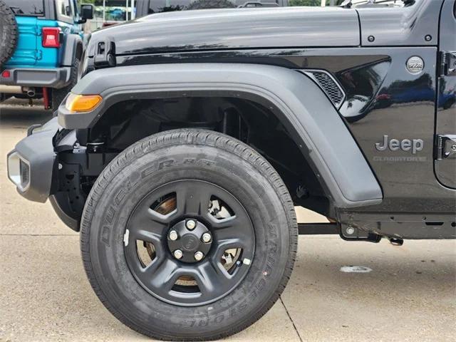 new 2024 Jeep Gladiator car, priced at $31,279