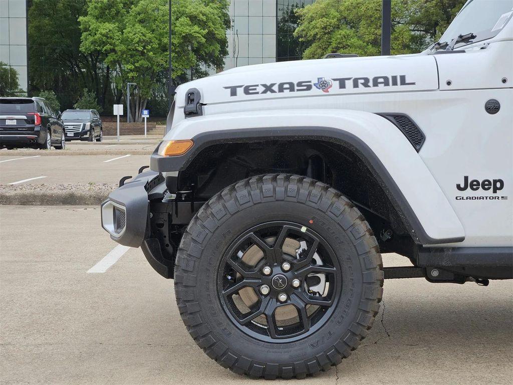 new 2025 Jeep Gladiator car, priced at $44,060