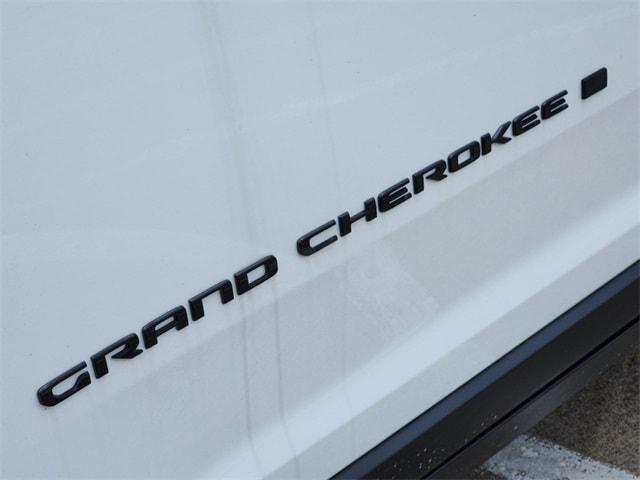 new 2024 Jeep Grand Cherokee car, priced at $40,080