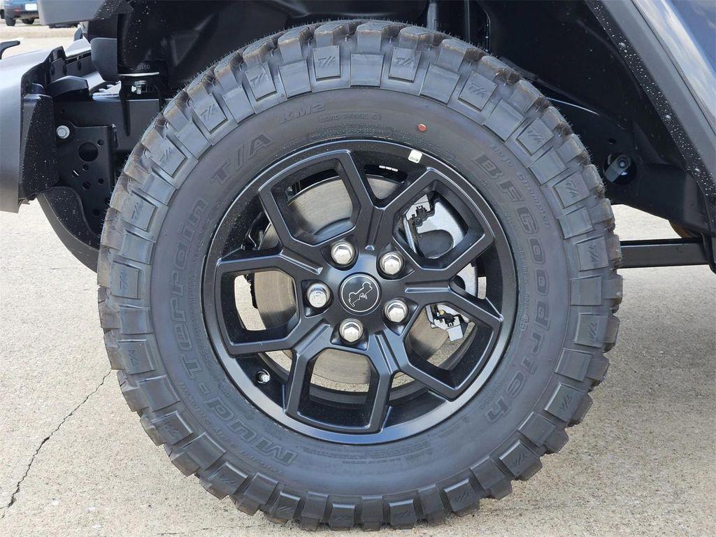 new 2025 Jeep Gladiator car, priced at $40,530