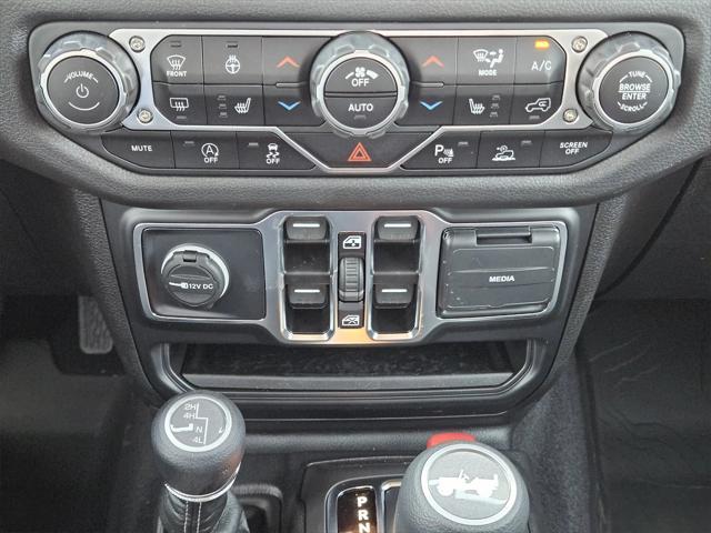 new 2025 Jeep Wrangler car, priced at $43,467