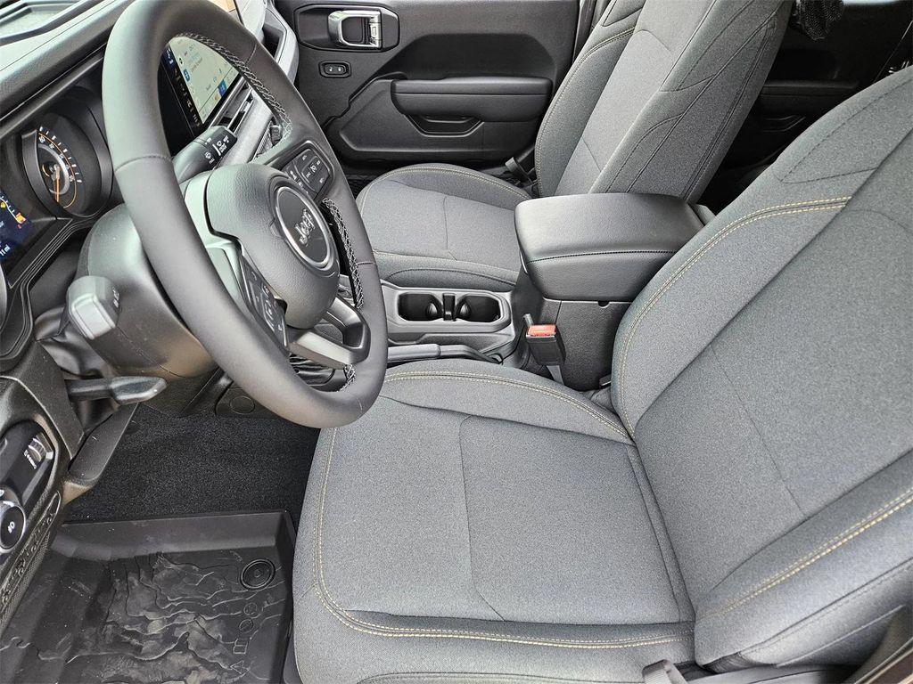 new 2025 Jeep Wrangler car, priced at $43,430