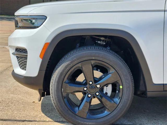 new 2024 Jeep Grand Cherokee car, priced at $40,080