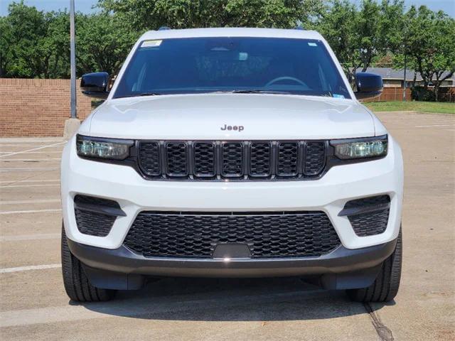 new 2024 Jeep Grand Cherokee car, priced at $40,080