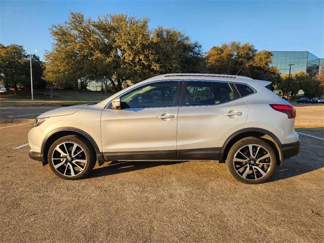 used 2019 Nissan Rogue Sport car, priced at $16,499