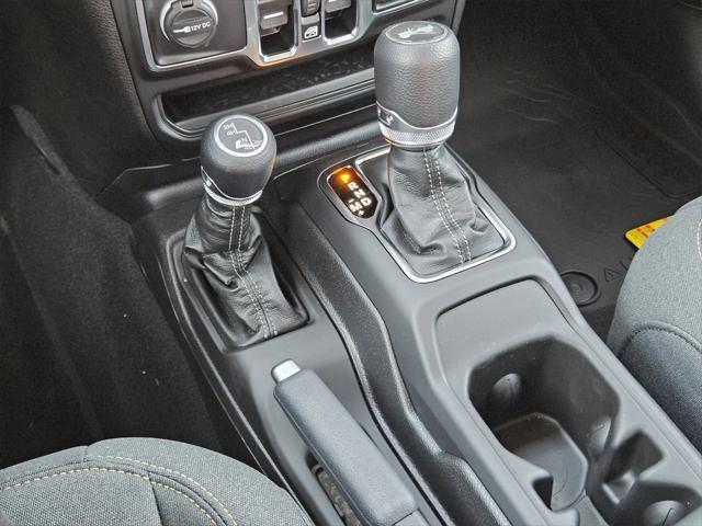 new 2025 Jeep Wrangler car, priced at $46,467