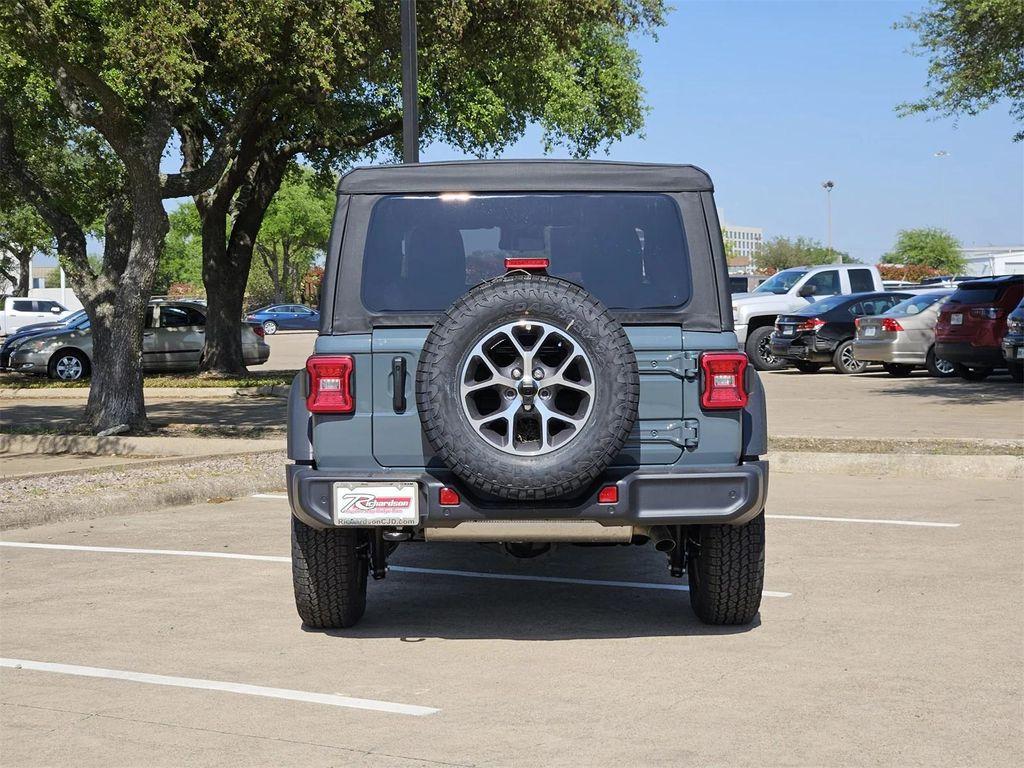 new 2025 Jeep Wrangler car, priced at $47,467