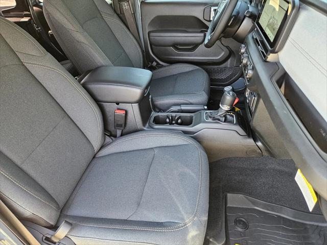 new 2025 Jeep Wrangler car, priced at $46,467