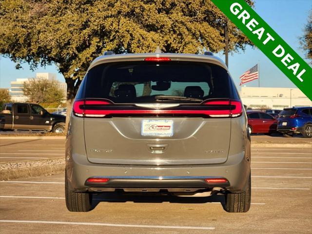 used 2022 Chrysler Pacifica car, priced at $24,655