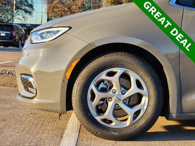 used 2022 Chrysler Pacifica car, priced at $24,655