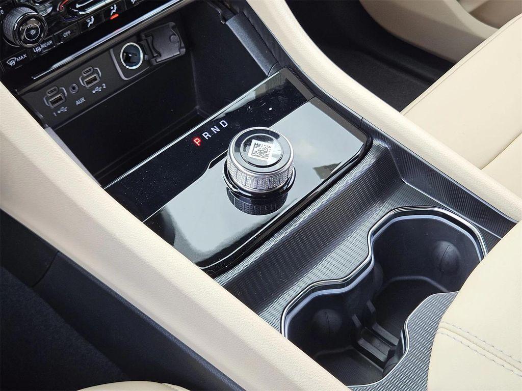 new 2025 Jeep Grand Cherokee L car, priced at $40,995