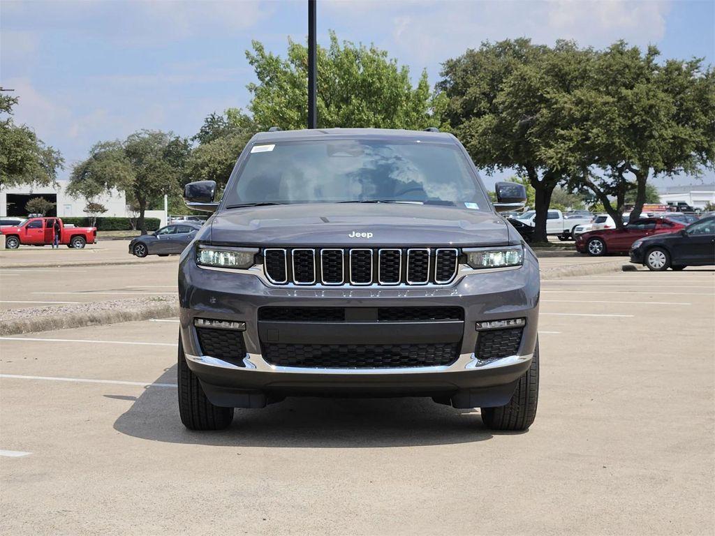 new 2025 Jeep Grand Cherokee L car, priced at $40,995
