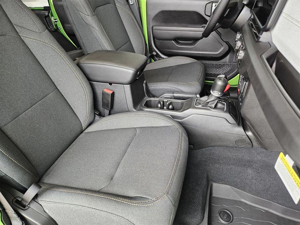 new 2025 Jeep Wrangler car, priced at $48,975