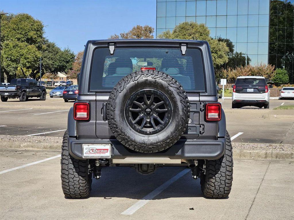 new 2025 Jeep Wrangler car, priced at $37,345