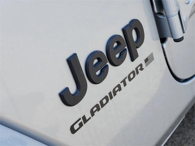 new 2024 Jeep Gladiator car, priced at $31,485