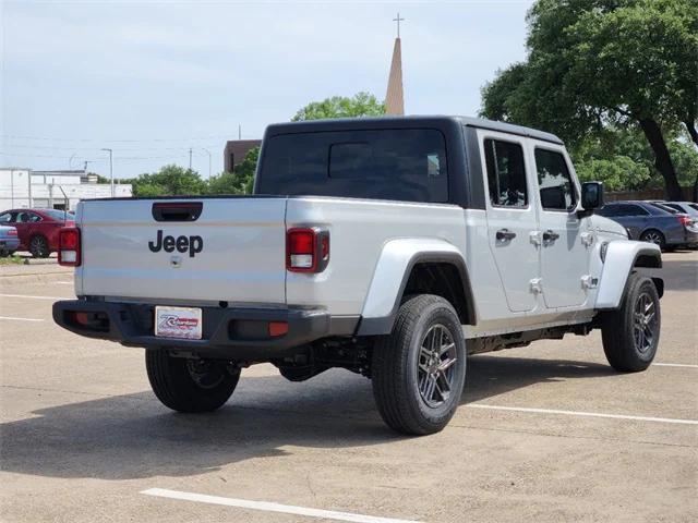 new 2024 Jeep Gladiator car, priced at $31,485