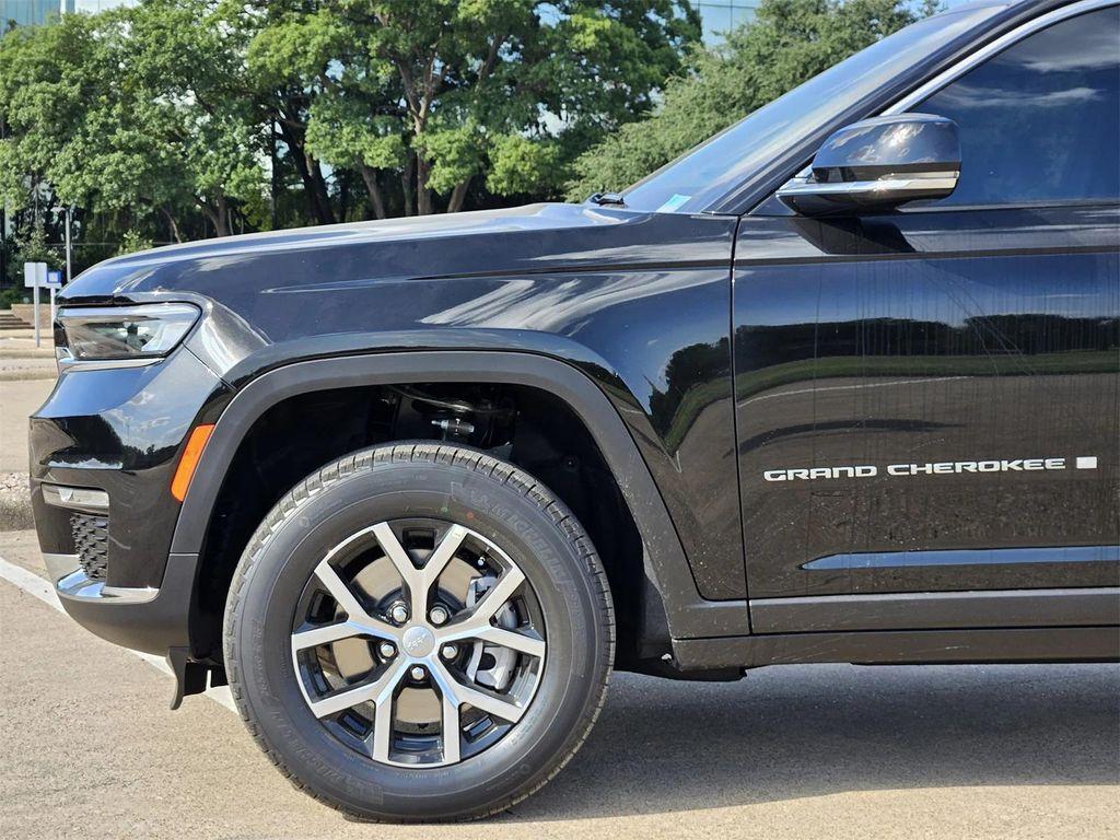 new 2025 Jeep Grand Cherokee L car, priced at $42,610