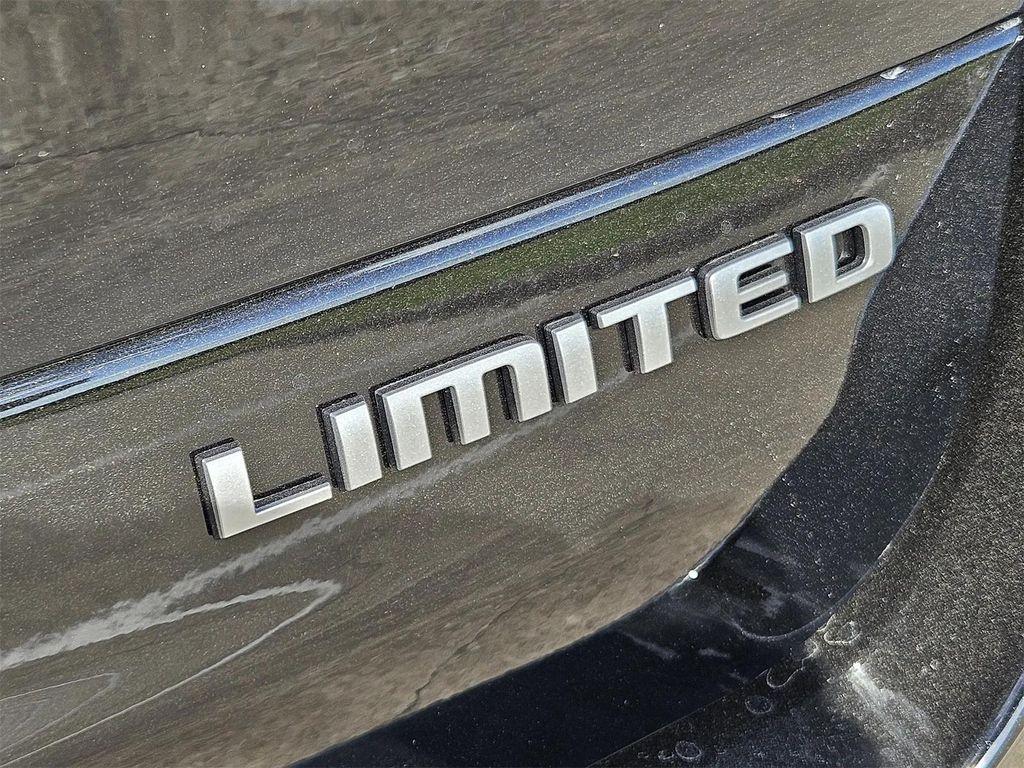 new 2025 Jeep Grand Cherokee L car, priced at $42,610