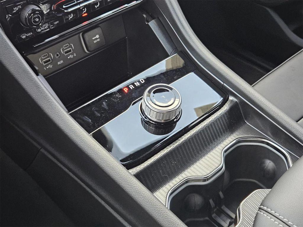 new 2025 Jeep Grand Cherokee L car, priced at $42,610