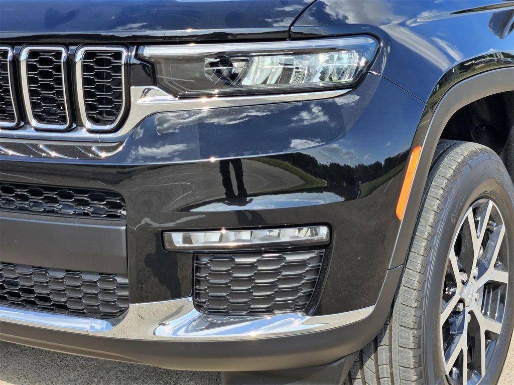 new 2025 Jeep Grand Cherokee L car, priced at $42,610
