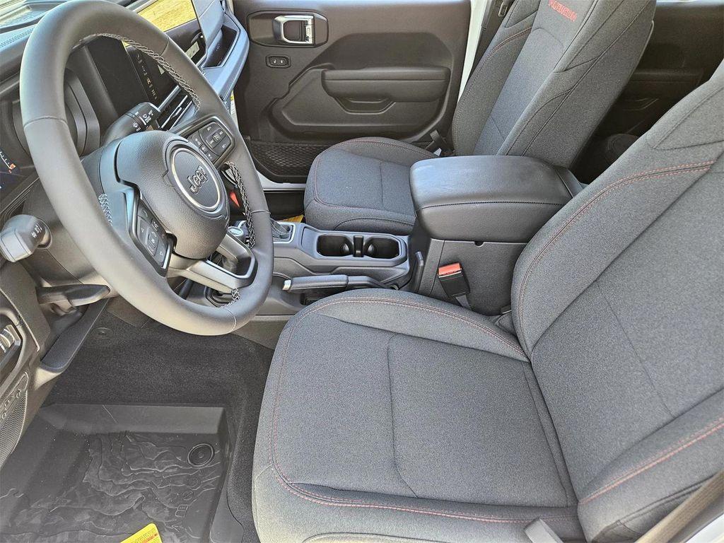 new 2025 Jeep Gladiator car, priced at $47,005