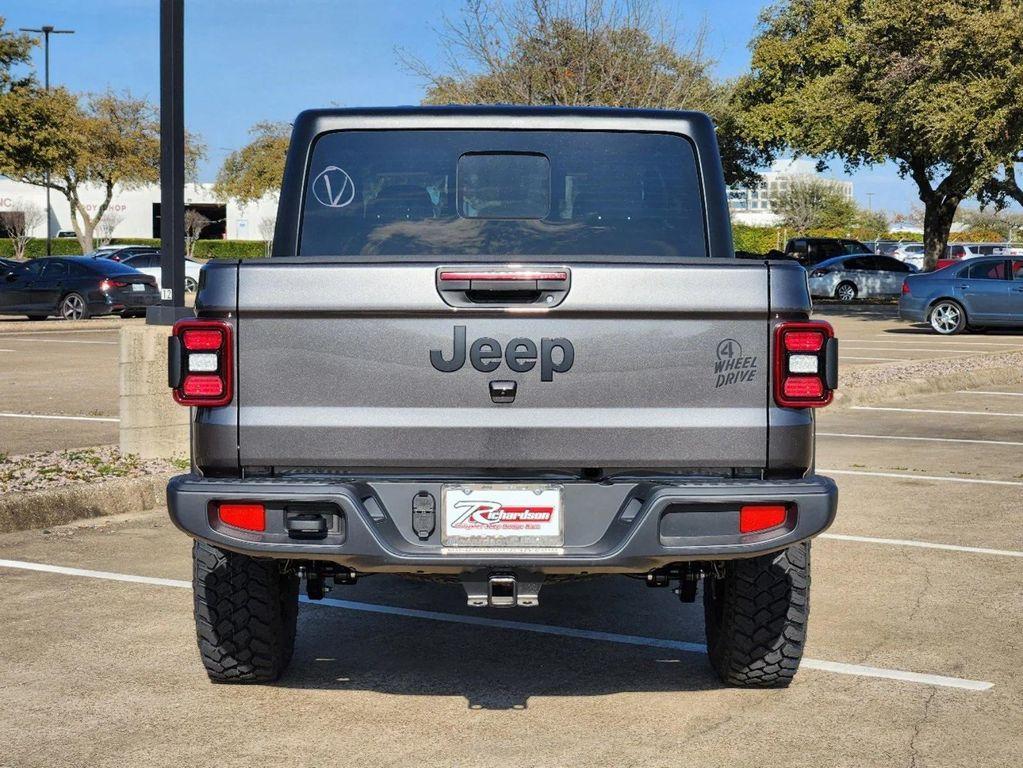 new 2025 Jeep Gladiator car, priced at $45,445