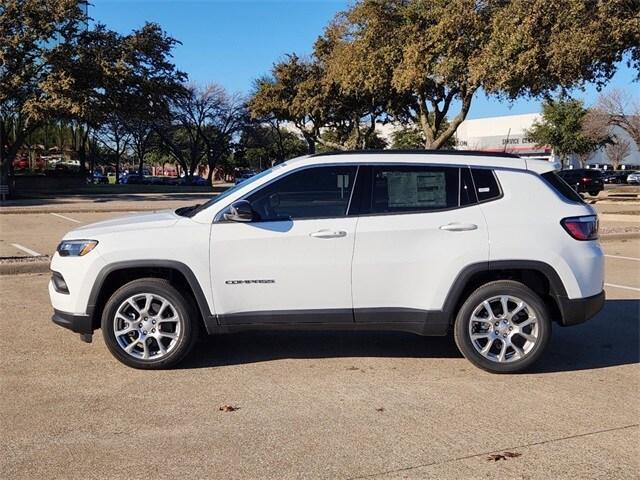 new 2024 Jeep Compass car, priced at $30,649