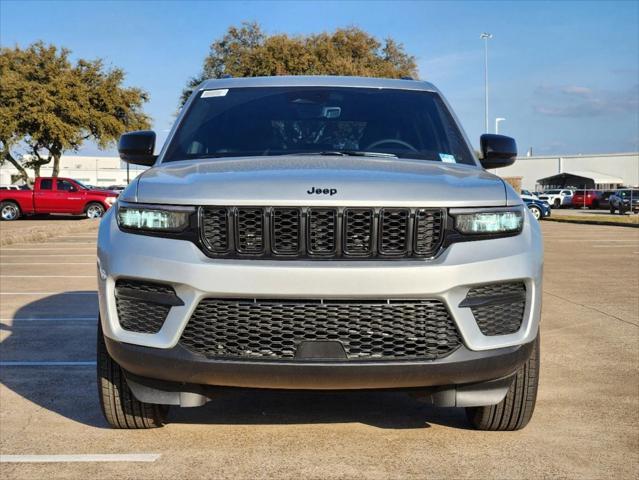 new 2025 Jeep Grand Cherokee car, priced at $39,205