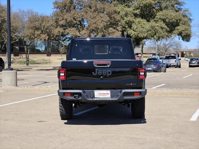 new 2025 Jeep Gladiator car, priced at $42,154