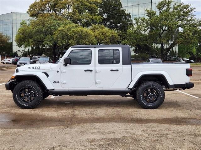 new 2024 Jeep Gladiator car, priced at $44,800