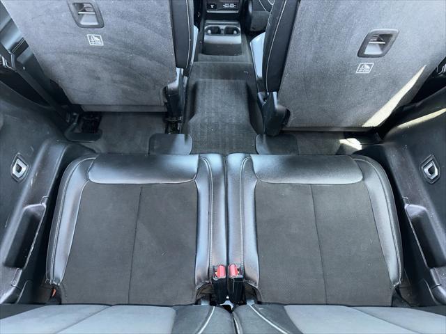 used 2023 Jeep Grand Cherokee L car, priced at $30,000