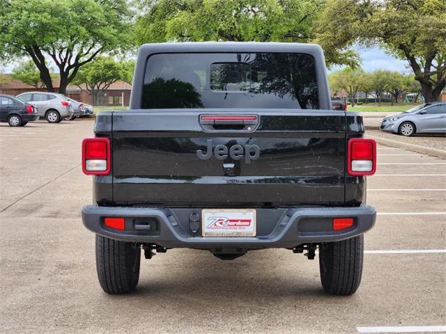 new 2024 Jeep Gladiator car, priced at $32,485