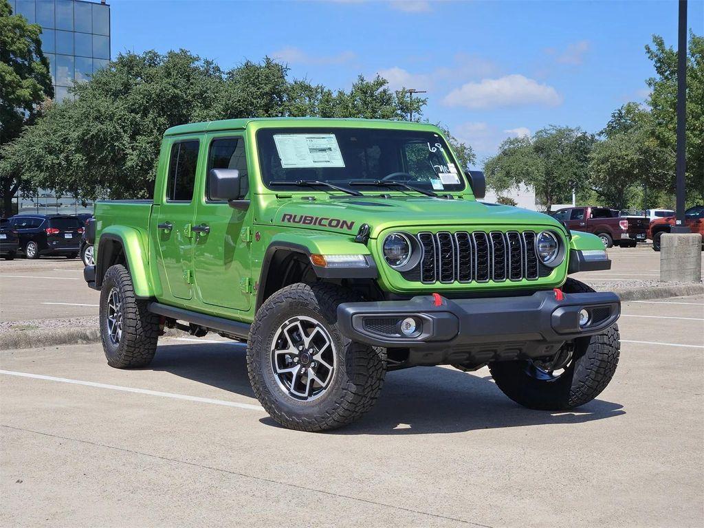 new 2025 Jeep Gladiator car, priced at $46,656