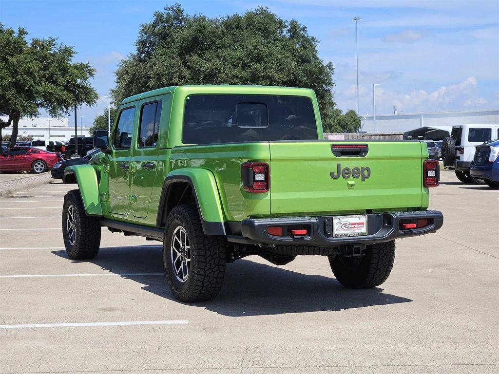 new 2025 Jeep Gladiator car, priced at $46,656