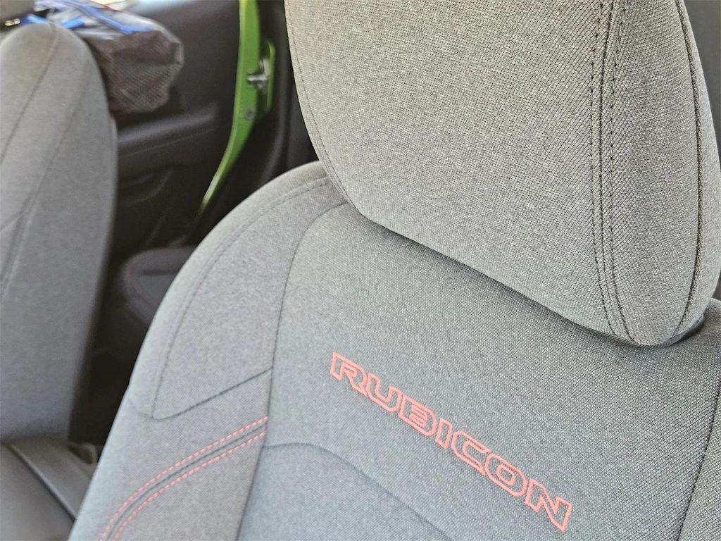 new 2025 Jeep Gladiator car, priced at $46,656