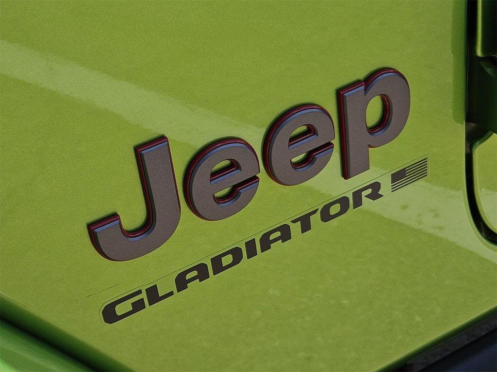 new 2025 Jeep Gladiator car, priced at $46,656