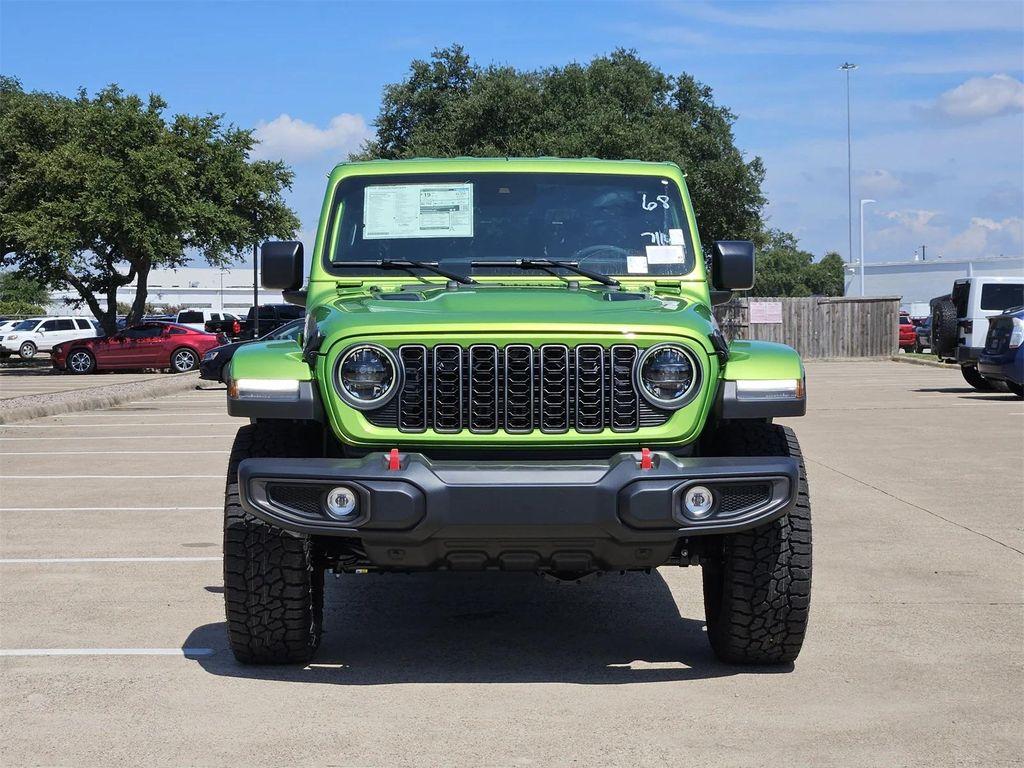new 2025 Jeep Gladiator car, priced at $46,656