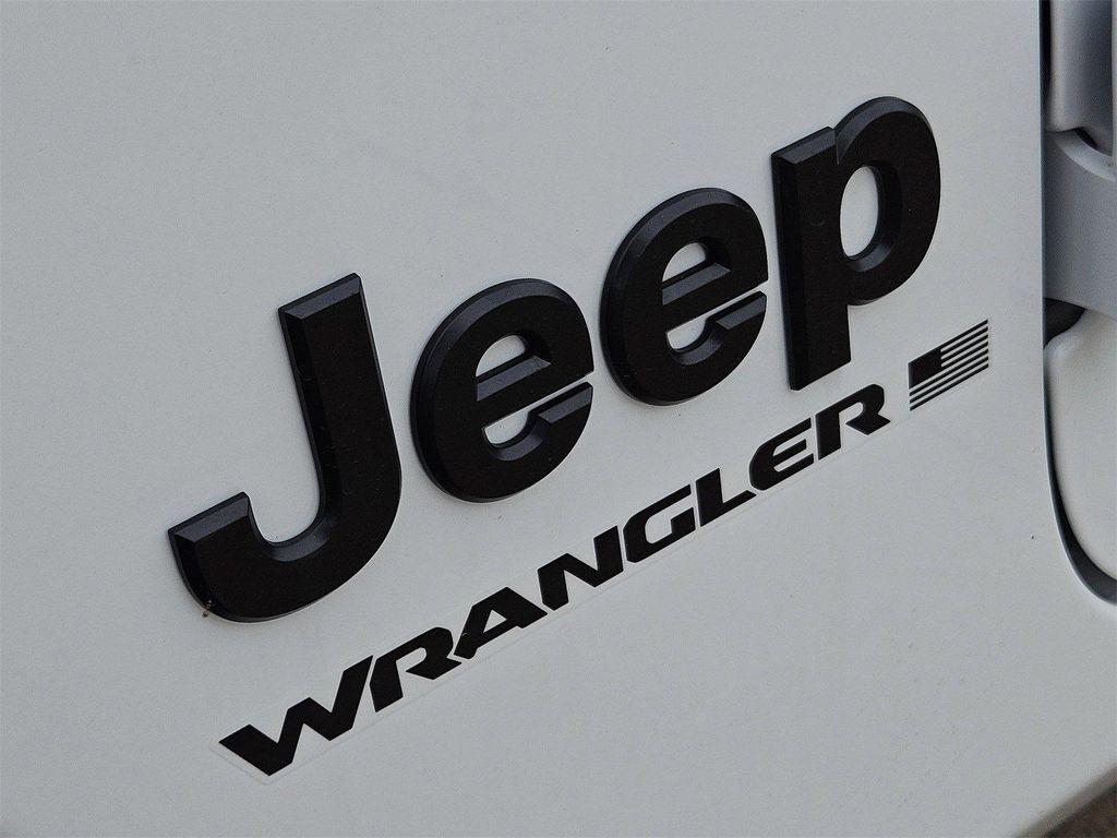 new 2025 Jeep Wrangler car, priced at $44,835