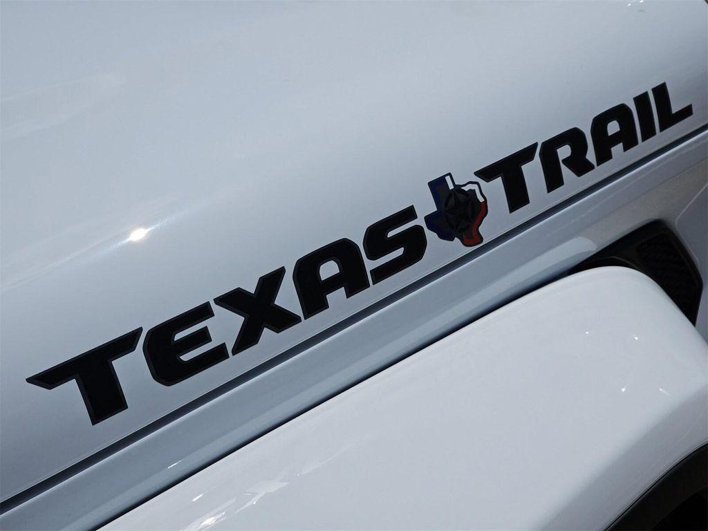 new 2025 Jeep Gladiator car, priced at $40,410