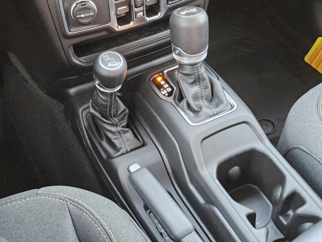 new 2025 Jeep Wrangler car, priced at $43,467