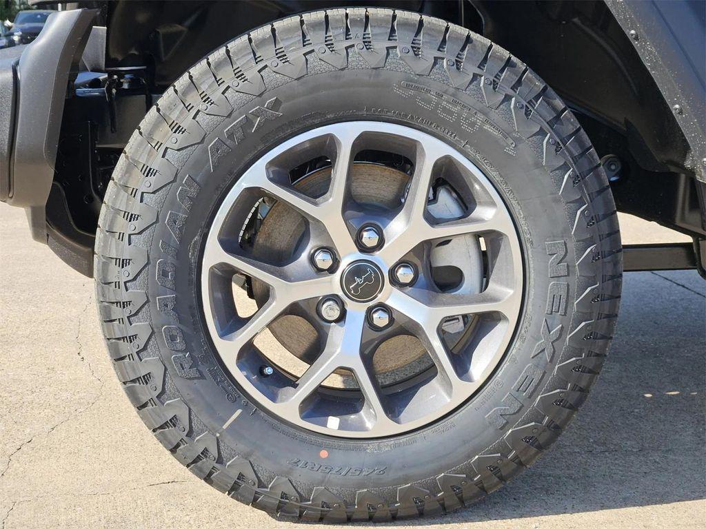 new 2025 Jeep Wrangler car, priced at $45,430