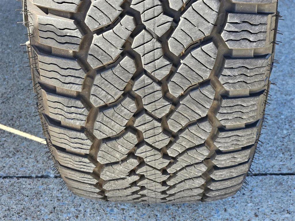 used 2025 Jeep Gladiator car, priced at $34,399