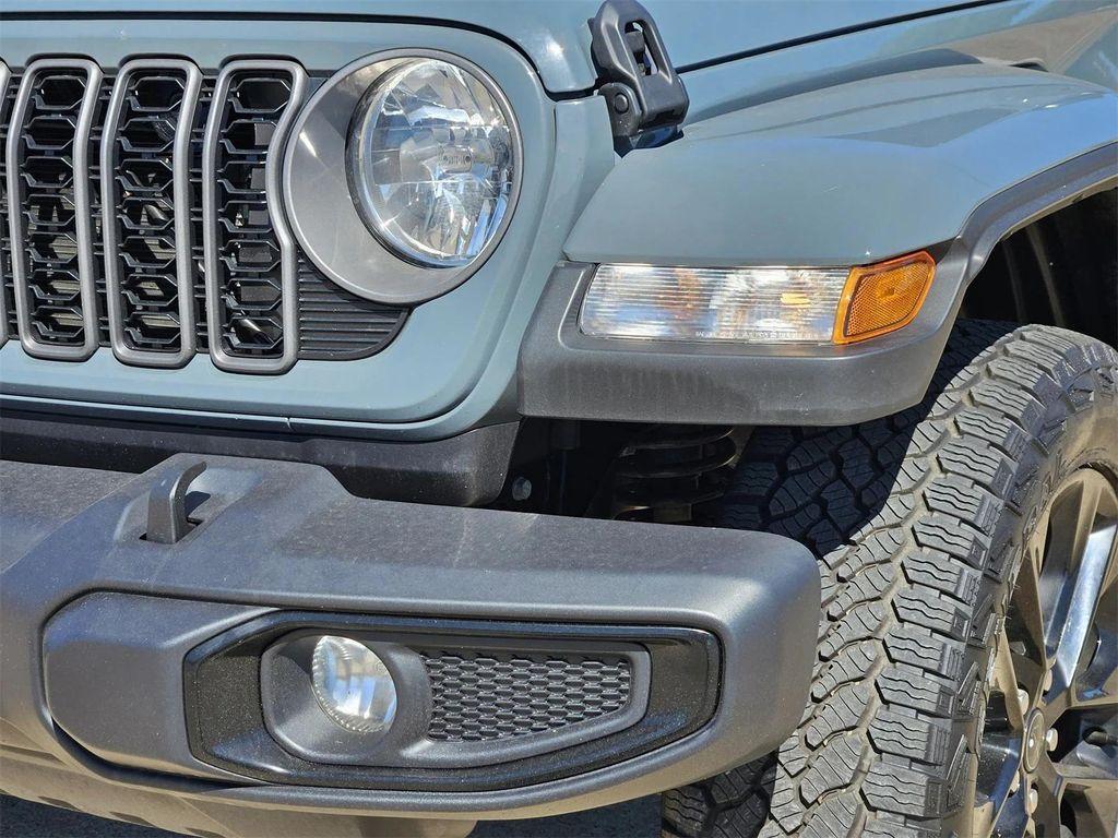 used 2025 Jeep Gladiator car, priced at $34,399