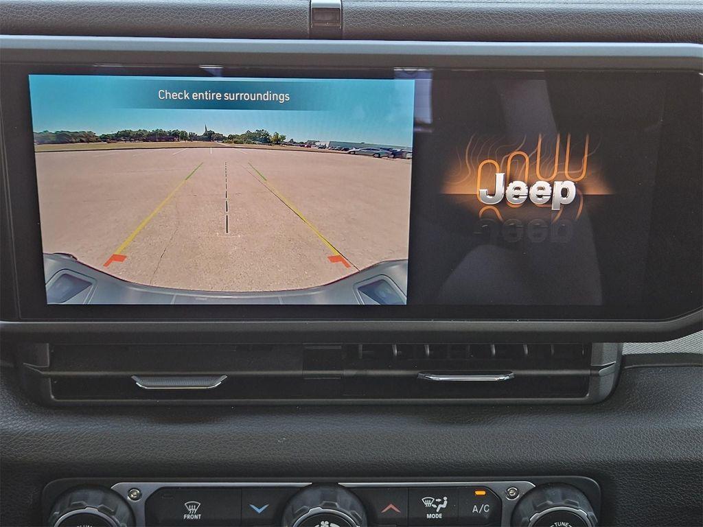 used 2025 Jeep Gladiator car, priced at $34,399