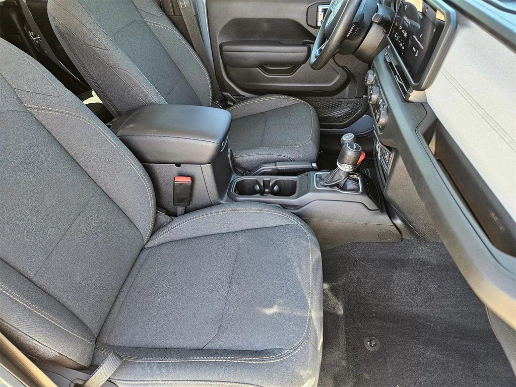 used 2025 Jeep Gladiator car, priced at $34,399