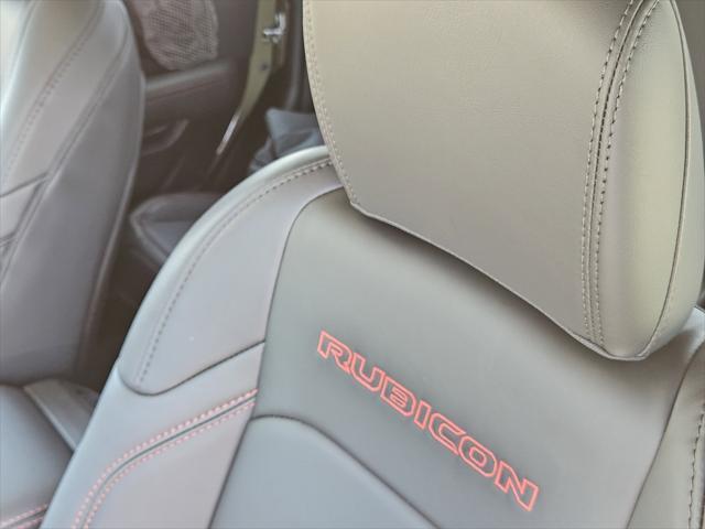new 2025 Jeep Gladiator car, priced at $55,588