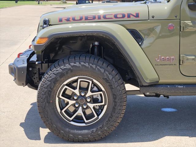 new 2025 Jeep Gladiator car, priced at $55,588