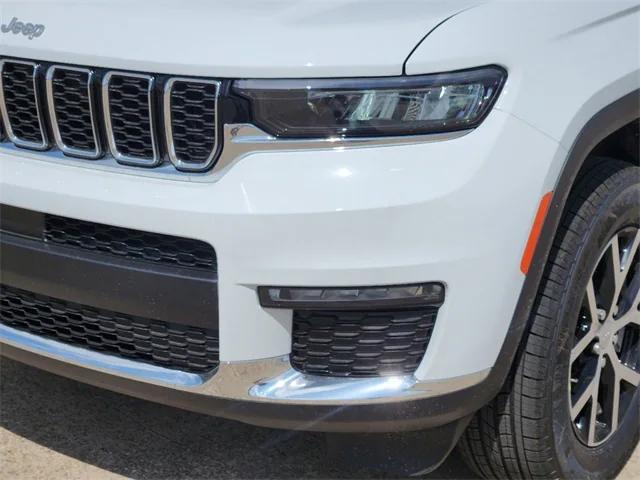 new 2024 Jeep Grand Cherokee L car, priced at $45,750